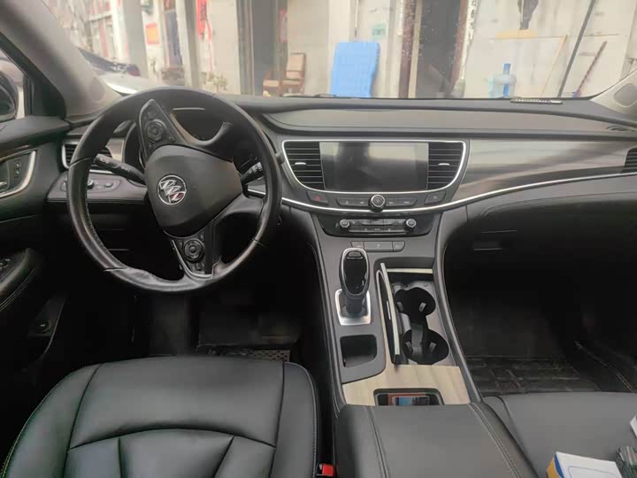 Фото 5 - Buick LaCrosse