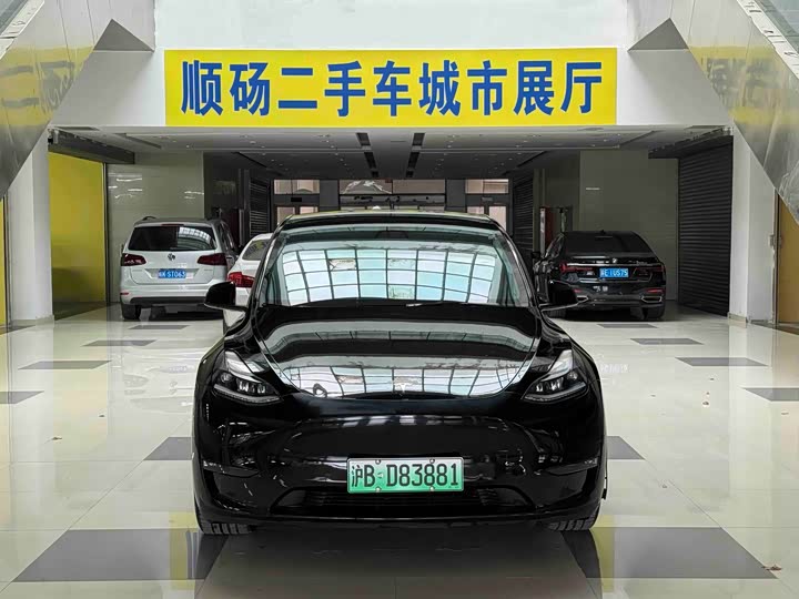 Фото 2 - Tesla Model Y