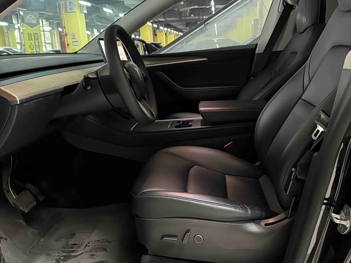 Фото 5 - Tesla Model Y