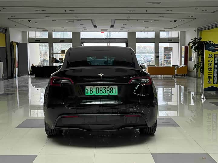 Фото 9 - Tesla Model Y