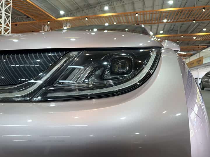 Фото 8 - BYD Dolphin