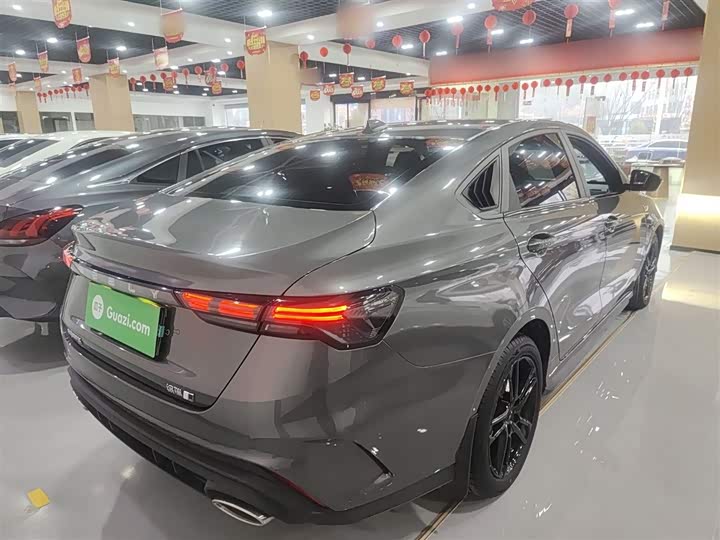 Фото 7 - Geely Binrui