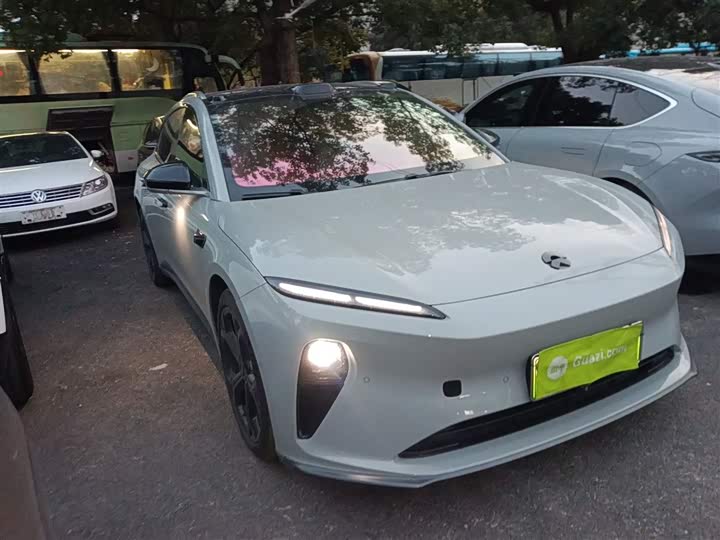 Фото 4 - Nio ET5T