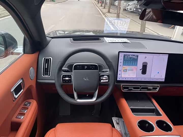 Фото 4 - LiXiang L8