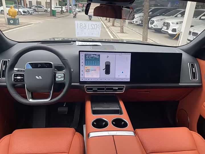 Фото 6 - LiXiang L8