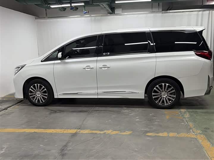 Фото 5 - GAC Trumpchi M8