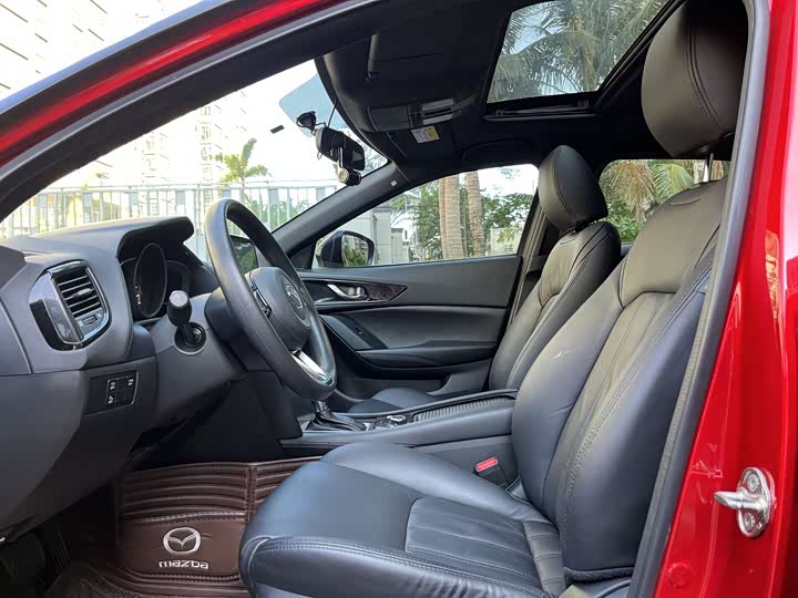 Фото 5 - Mazda CX-4