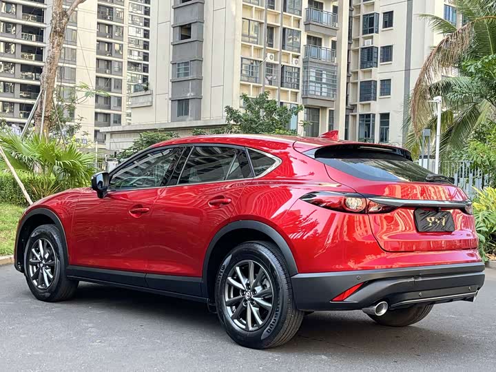 Фото 7 - Mazda CX-4