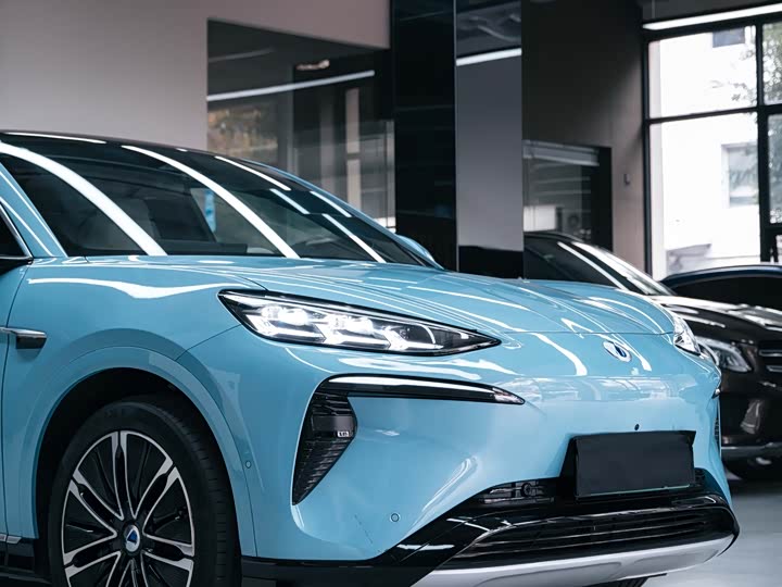 Фото 7 - Denza N7