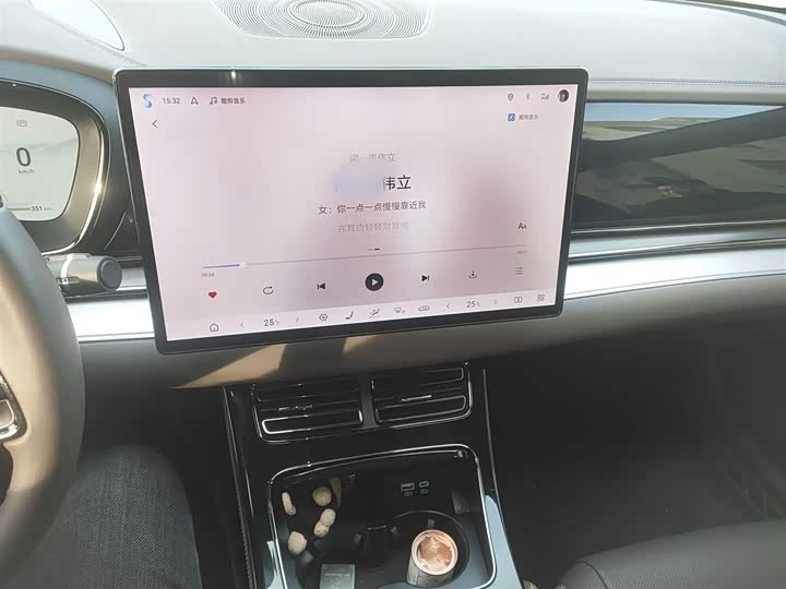 Фото 6 - BYD Han