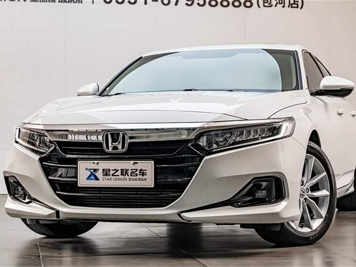 Фото 3 - Honda Accord