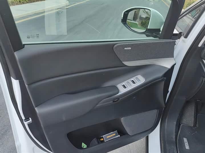 Фото 7 - XPeng X9