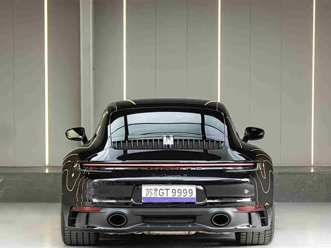 Фото 3 - Porsche 911