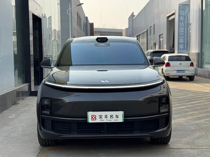 Фото 2 - LiXiang L9