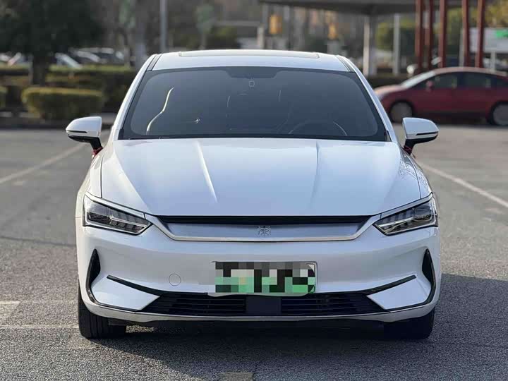 Фото 2 - BYD Qin Plus