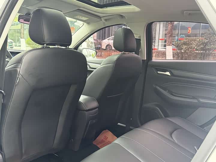 Фото 6 - Ford Escort