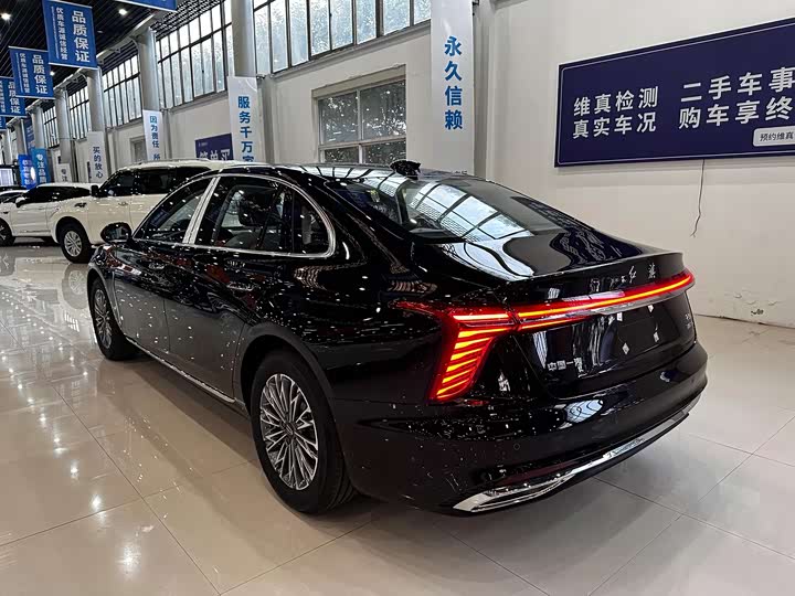 Фото 3 - Hongqi H5