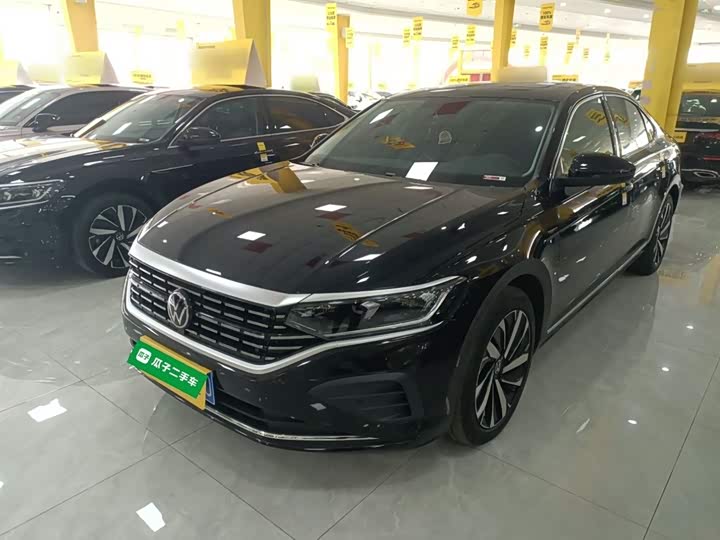 Фото 2 - Volkswagen Passat