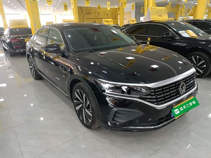 Фото 4 - Volkswagen Passat