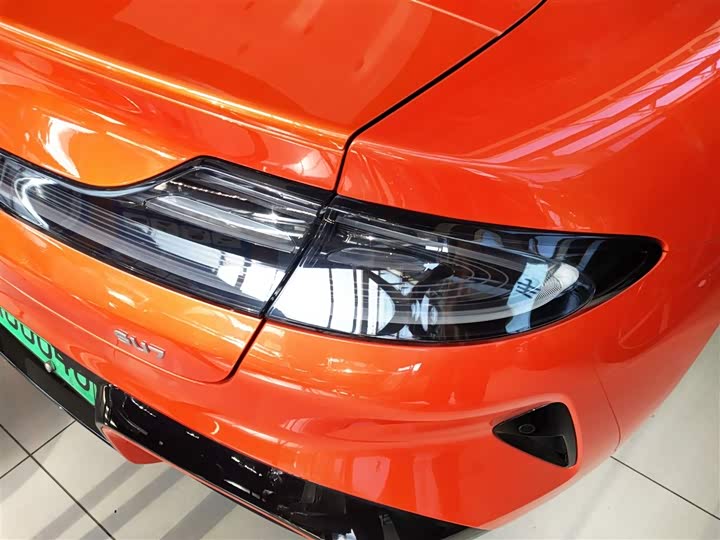 Фото 8 - Xiaomi SU7