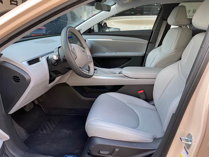 Фото 3 - XPeng Mona M03