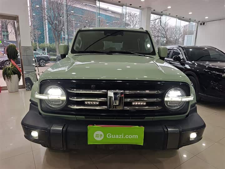 Фото 3 - Tank 300