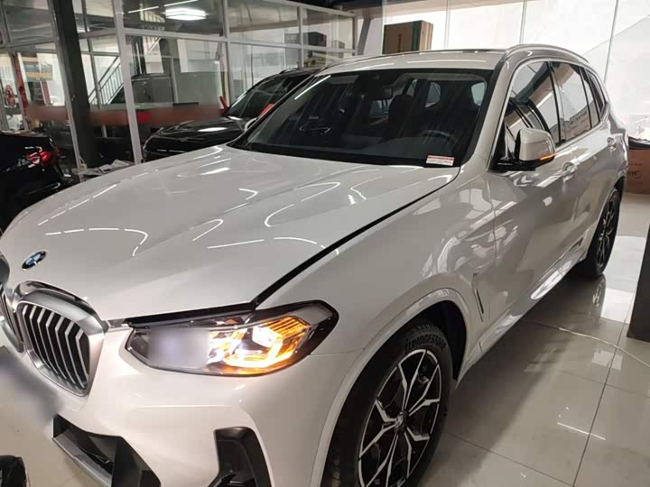 Фото 2 - BMW X3