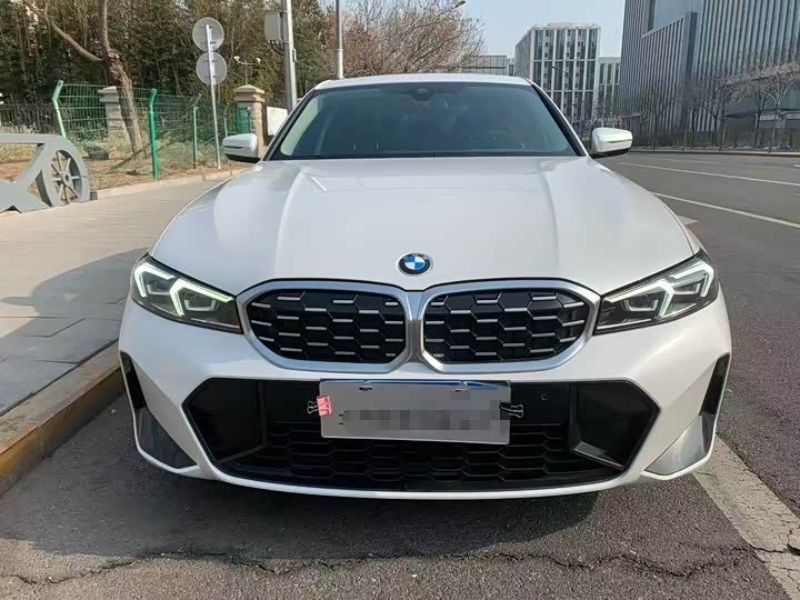 Фото 2 - BMW 3 Series