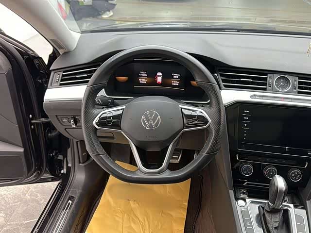 Фото 8 - Volkswagen Magotan