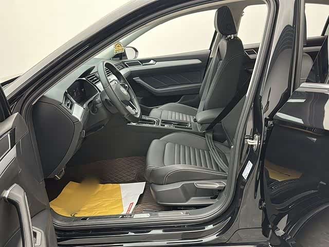 Фото 9 - Volkswagen Magotan