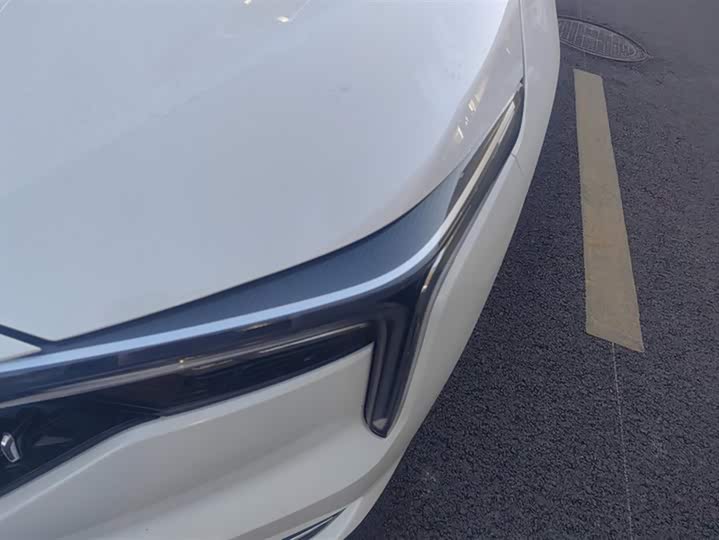 Фото 5 - Bestune B70