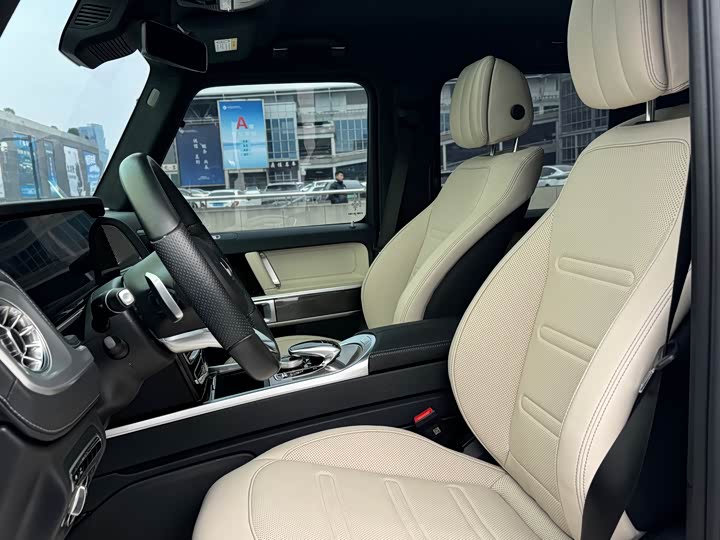 Фото 8 - Mercedes-Benz G-Class