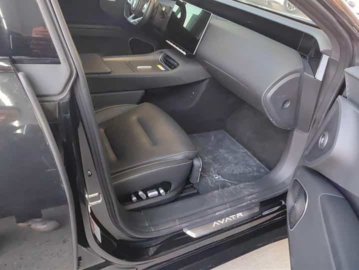 Фото 8 - Avatr 12