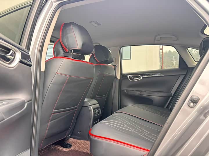 Фото 8 - Nissan Sylphy