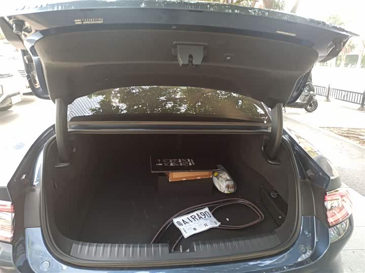 Фото 9 - Xiaomi SU7