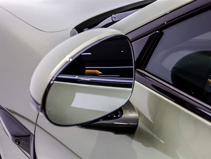 Фото 6 - Xiaomi SU7