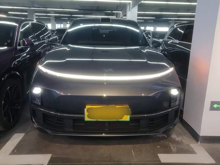 Фото 2 - LiXiang L8