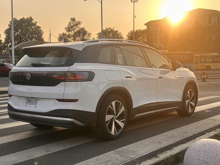 Фото 9 - Volkswagen ID.6 X