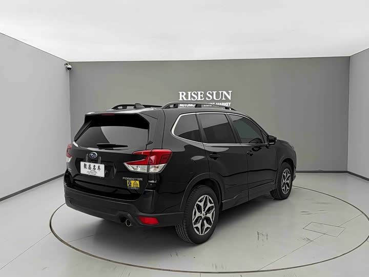 Фото 5 - Subaru Forester