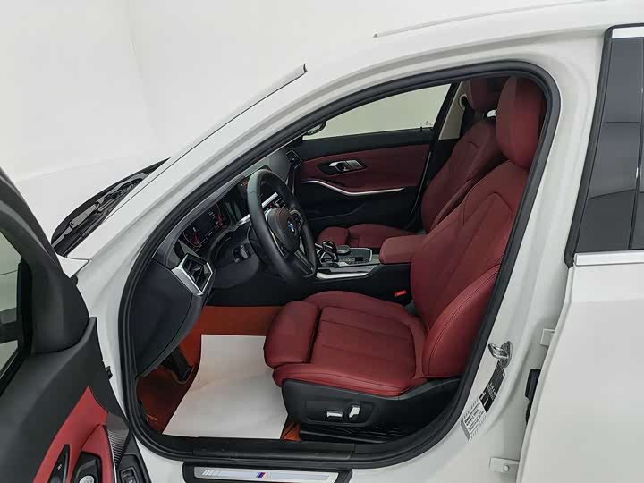 Фото 8 - BMW 3 Series