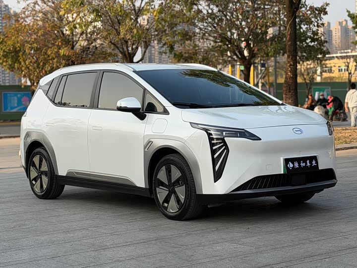 Фото 3 - GAC Aion Y