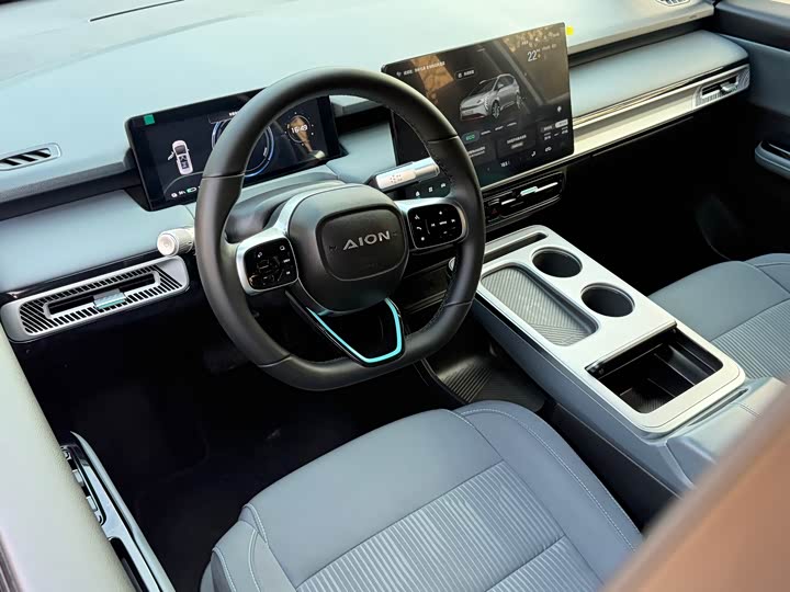 Фото 6 - GAC Aion Y