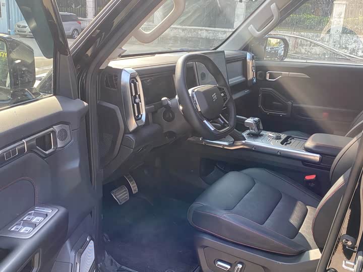 Фото 8 - Jetour T2