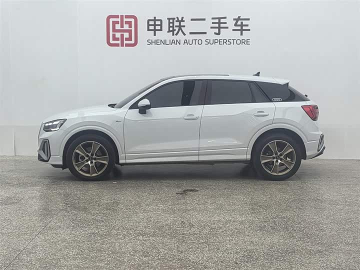 Фото 3 - Audi Q2L