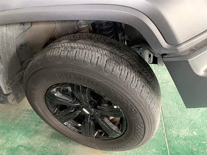 Фото 5 - Tank 300