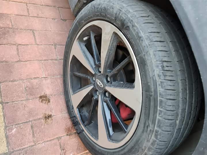 Фото 6 - Chery Tiggo 3x