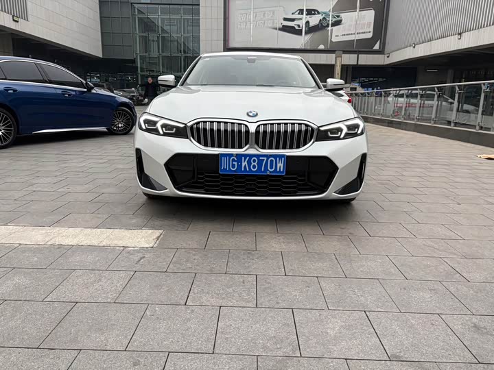 Фото 2 - BMW 3 Series