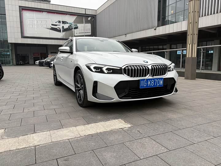 Фото 3 - BMW 3 Series