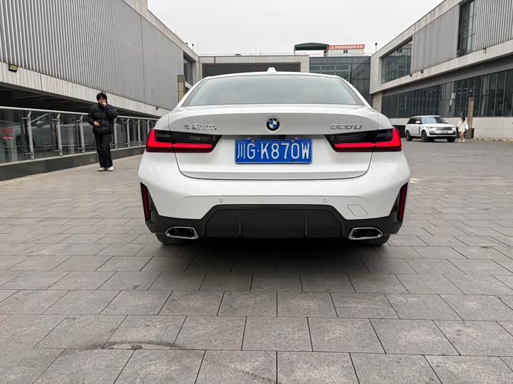 Фото 9 - BMW 3 Series