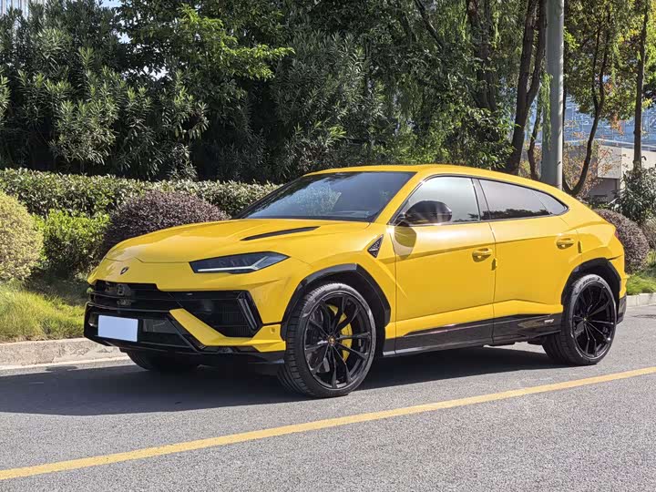 Фото 4 - Lamborghini Urus